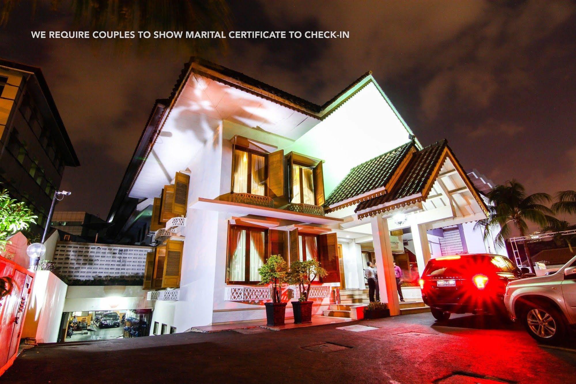 Zen Premium Menteng Syariah ジャカルタ エクステリア 写真