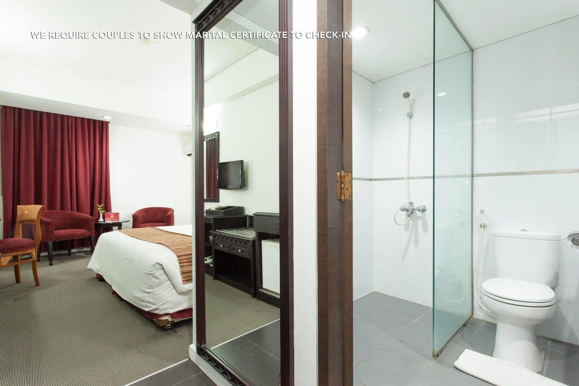 Zen Premium Menteng Syariah ジャカルタ エクステリア 写真