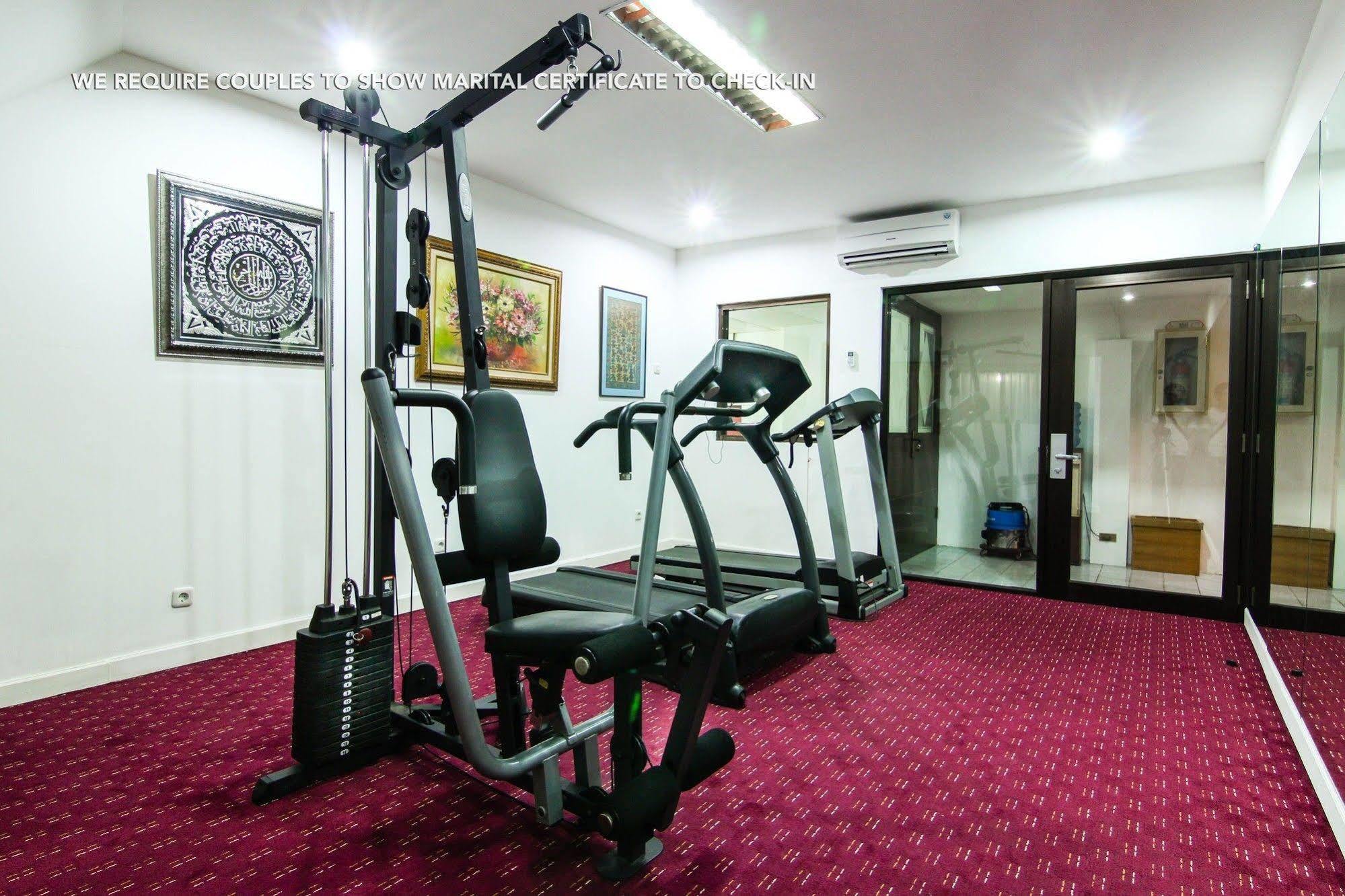 Zen Premium Menteng Syariah ジャカルタ エクステリア 写真