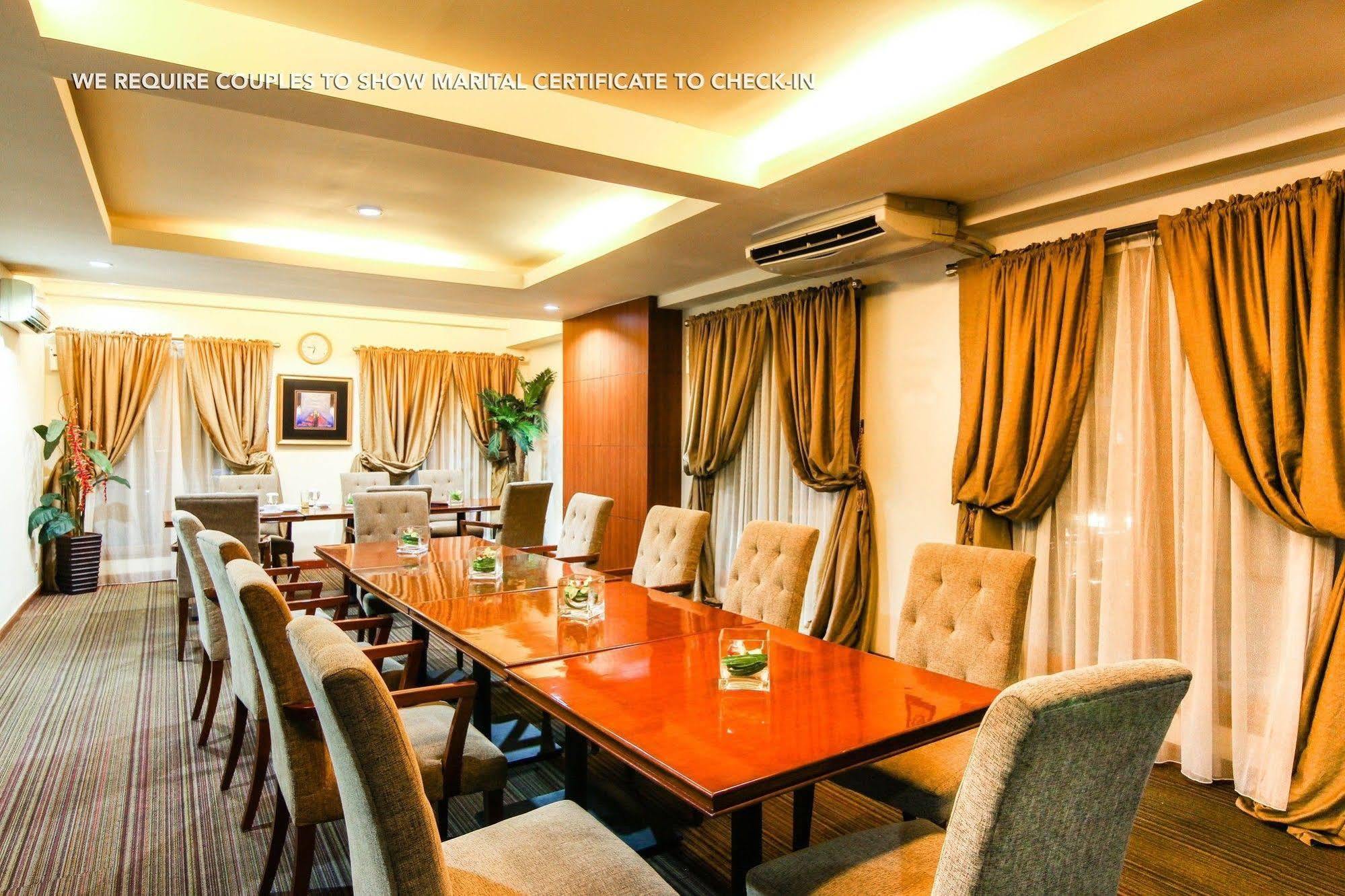 Zen Premium Menteng Syariah ジャカルタ エクステリア 写真