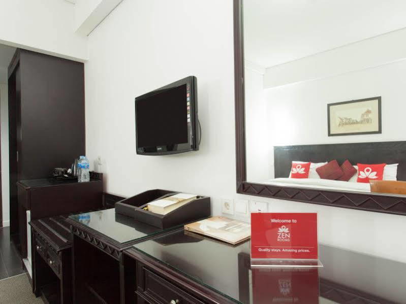 Zen Premium Menteng Syariah ジャカルタ エクステリア 写真